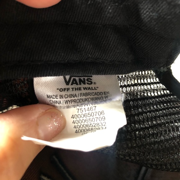 Vans “Off The Wall” Hat - Picture 6 of 8